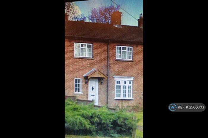 3 Bedroom Terraced House To Rent In Marygold Walk, Amersham, HP6