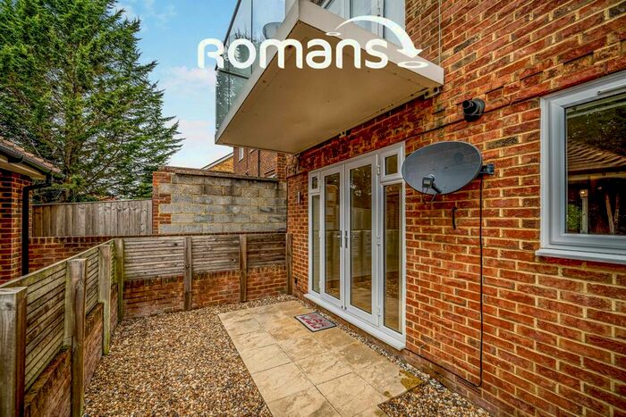 1 Bedroom Apartment To Rent In West Wycombe Road, HP12