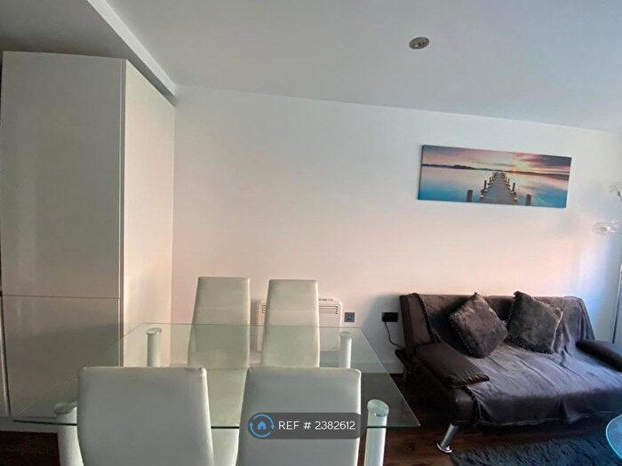 1 Bedroom Flat To Rent In Madison House, Birmingham, B5