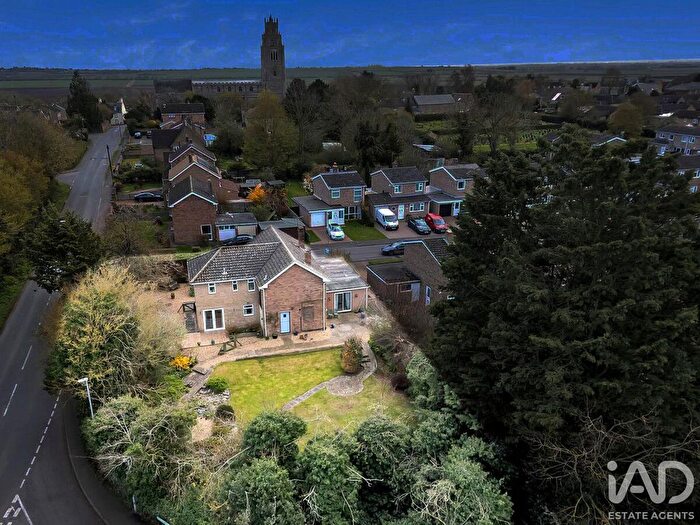 5 Bedroom Detached House For Sale In Church Lane Sutton, Ely, Cambridgeshire, CB6