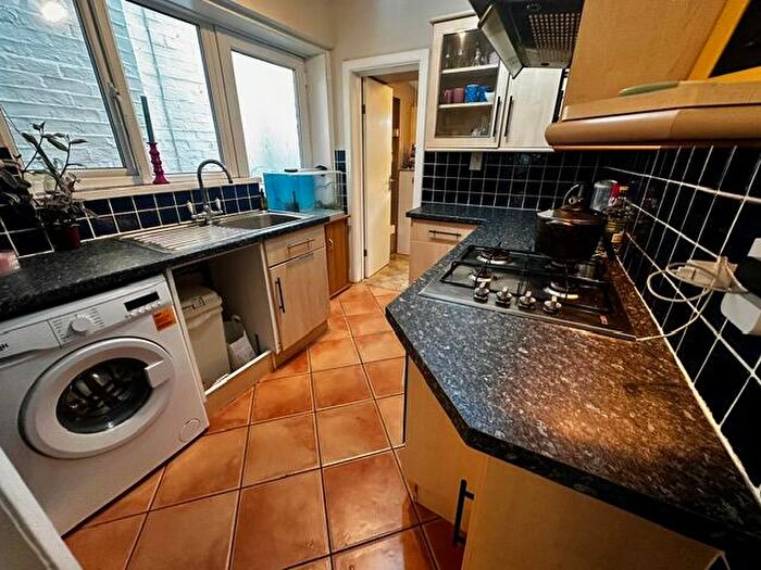 1 Bedroom Flat To Rent In Muscliffe Road, Bournemouth, BH9