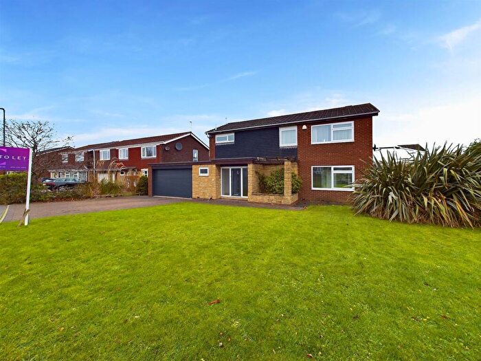 4 Bedroom Detached House To Rent In Haddington Road, Whitley Bay, NE25
