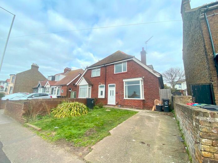 3 Bedroom Semi-Detached House To Rent In Margate Road, Ramsgate, CT12