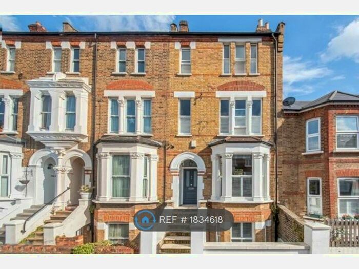 3 Bedroom Maisonette To Rent In Wiverton Road, London, SE26