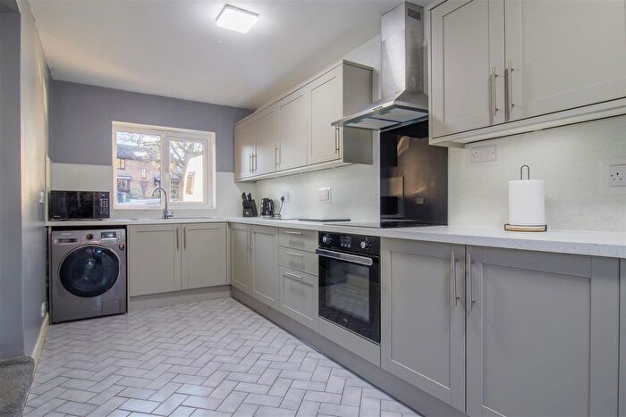 2 Bedroom Link Detached House For Sale In Rupert Kettle Drive, Bishops Itchington, CV47