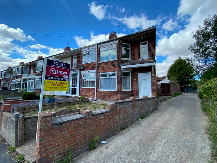 3 Bedroom End Of Terrace House To Rent In Boothferry Road, Hull, HU4