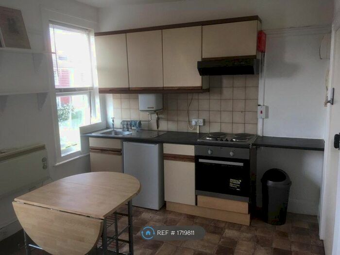 Studio To Rent In Blackboy Road, Exeter, EX4