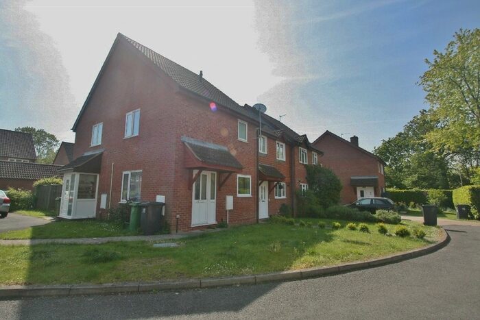 1 Bedroom Detached House To Rent In Renown Way, Chineham, RG24