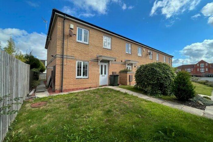 3 Bedroom Property To Rent In Westbury Court, Newcastle Upon Tyne, NE12
