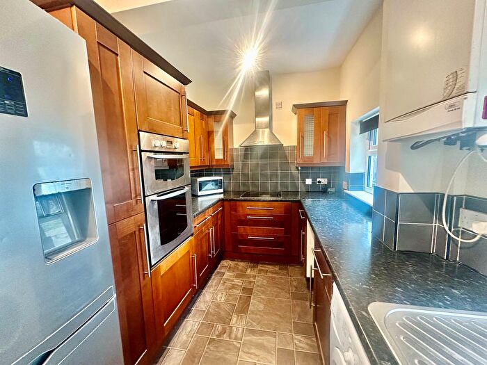 2 Bedroom Terraced House To Rent In Bennett Street, Nottingham, NG10