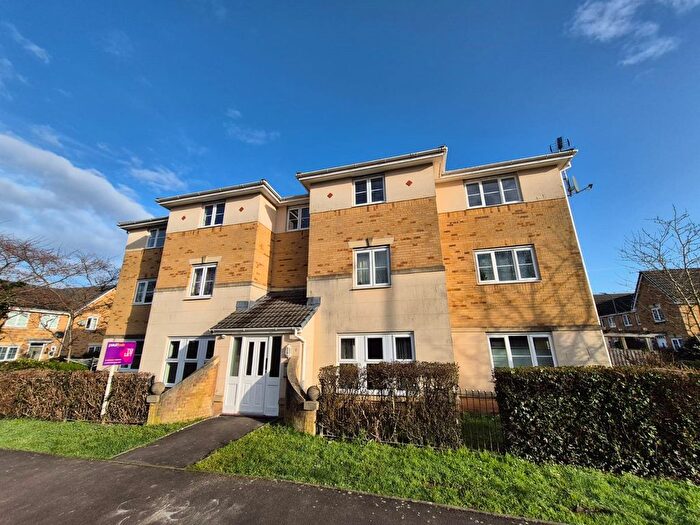 2 Bedroom Flat To Rent In Chargres House, Duffryn, NP10