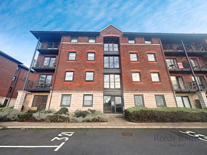 2 Bedroom Apartment To Rent In Waterloo Road, Liverpool, Merseyside, L3
