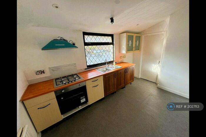 3 Bedroom Flat To Rent In Sutherland Road, London, N9