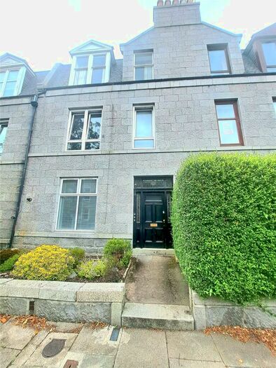 2 Bedroom Flat To Rent In Richmond Terrace, Ffl, Rosemount, Aberdeen, AB25