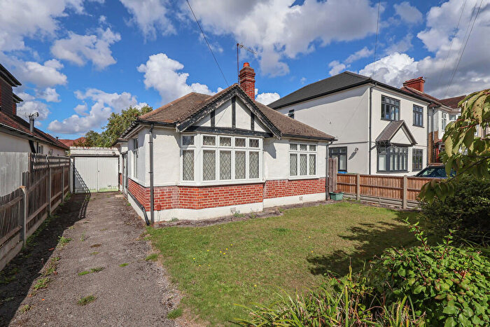 3 Bedroom Detached Bungalow For Sale In Greenfield Avenue, Surbiton, KT5