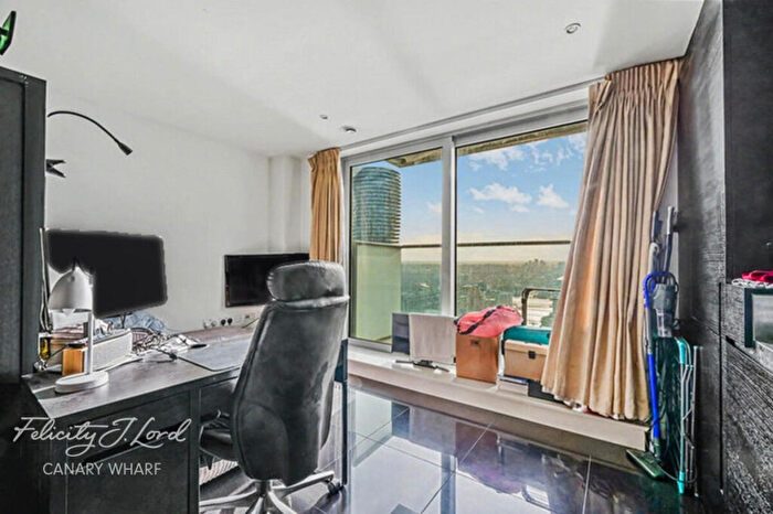 1 Bedroom Apartment To Rent In Pan Peninsula Square, London, E14
