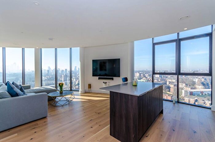 2 Bedroom Penthouse To Rent In East, Dalston, London, E8