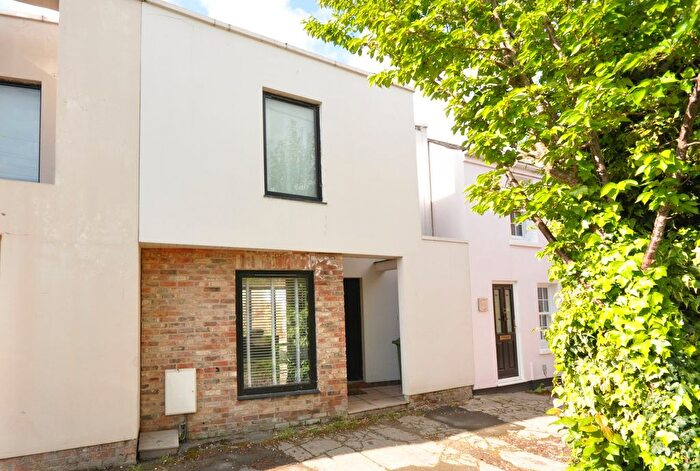 2 Bedroom Semi Detached House To Rent In Chapel Lane, Cheltenham, GL50