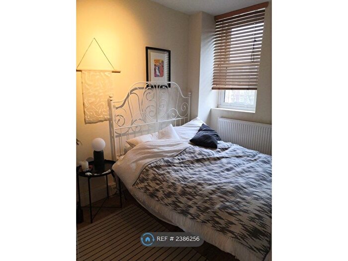 3 Bedroom Flat To Rent In Homerton High Street, London, E9