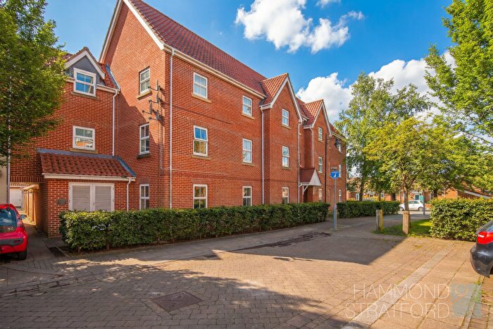 2 Bedroom Apartment For Sale In Sarah West Close, Norwich, NR2