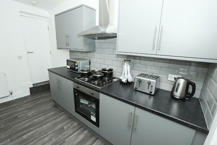 1 Bedroom Flat To Rent In Eagle Close, Waltham Abbey, EN9