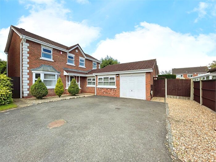 5 Bedroom Detached House To Rent In Halcyon Court, Muxton, Telford, Shropshire, TF2