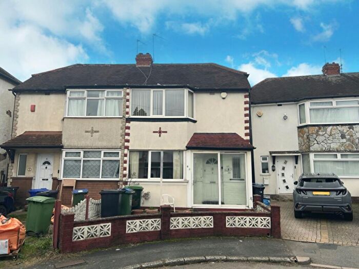 2 Bedroom Semi Detached House For Sale In St. Pauls Crescent, West Bromwich, B70