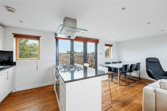 3 Bedroom Property To Rent In Coombe Road, Chiswick, W4