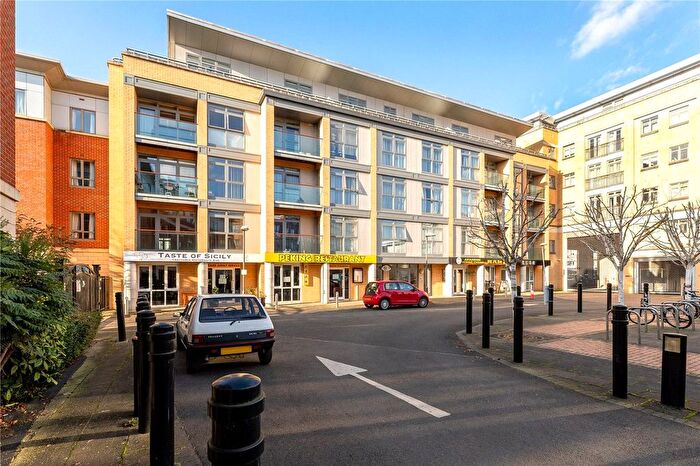 2 Bedroom Flat To Rent In The Belvedere, Homerton Street, Cambridge, CB2