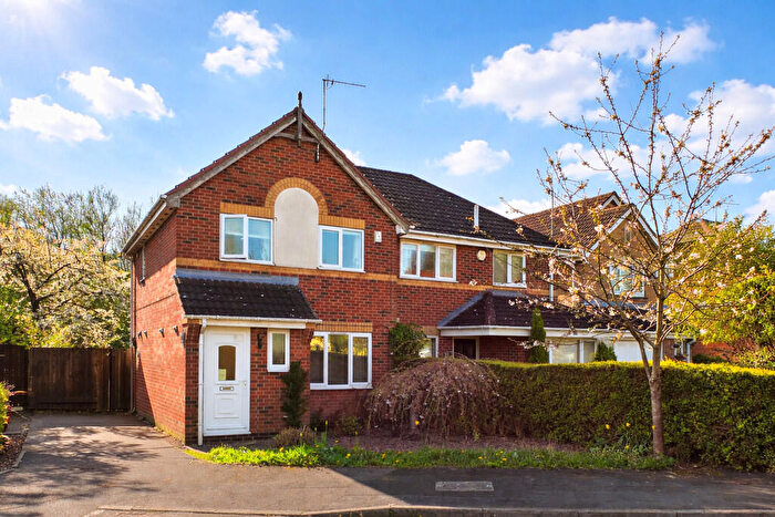 3 Bedroom Semi Detached House For Sale In Loweswater Grove, Ashby-de-la-Zouch, LE65