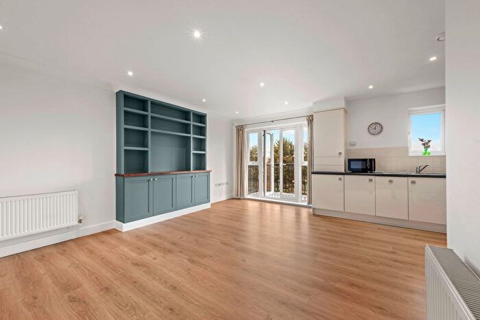 1 Bedroom Flat To Rent In St. Catherines Close, London, SW20