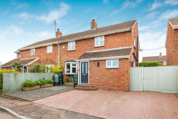 3 Bedroom Semi-Detached House For Sale In Britwell Road, Ewelme, OX10