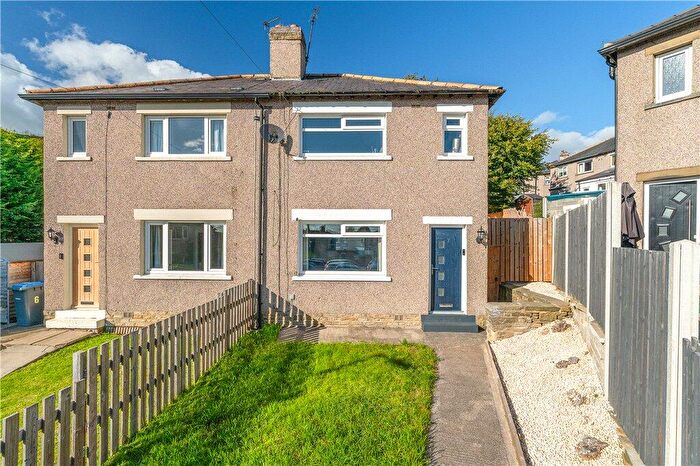 2 Bedroom Semi Detached House For Sale In Kingsley Crescent, Baildon, West Yorkshire, BD17