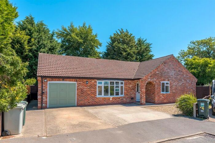 3 Bedroom Bungalow For Sale In Thornton Crescent, Horncastle, LN9