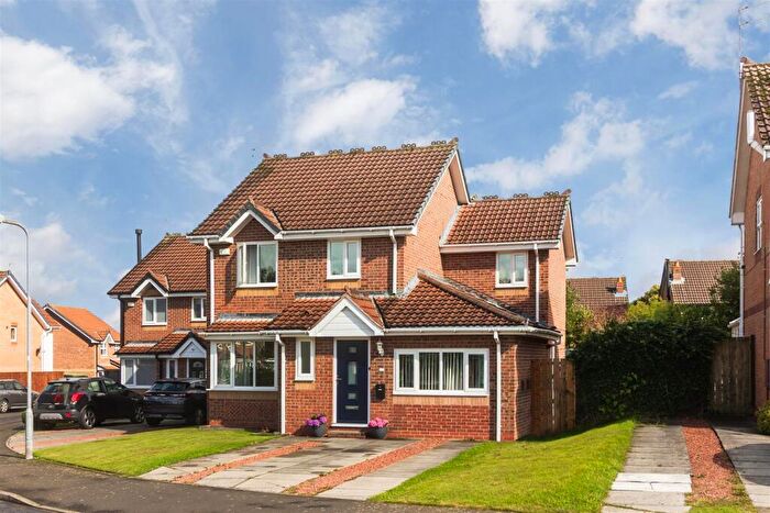4 Bedroom Detached House For Sale In Kirkharle Drive, Pegswood, Morpeth, NE61