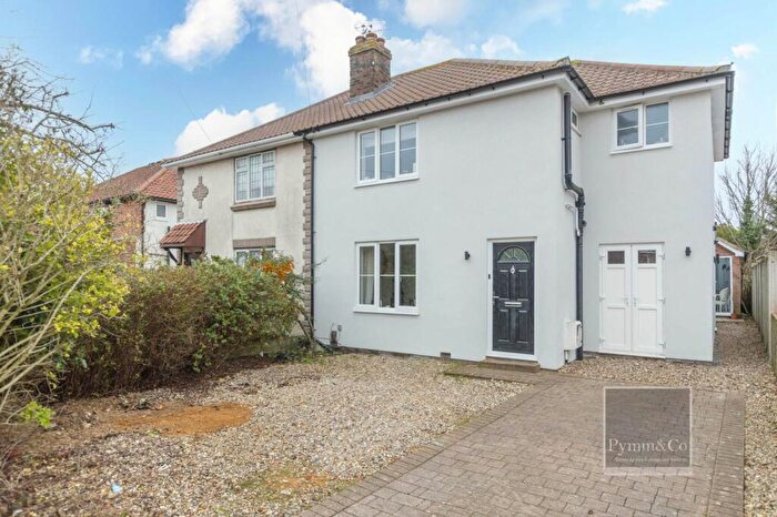 3 Bedroom Semi-Detached House For Sale In Cromwell Road, Norwich, NR7