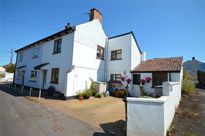 2 Bedroom Detached House For Sale In North Street, North Petherton, Bridgwater, Somerset, TA6