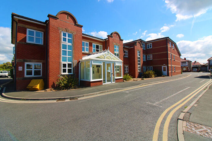 1 Bedroom Apartment For Sale In Sovereign Court, Cleveleys, FY5