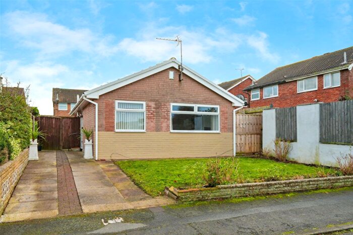 2 Bedroom Bungalow For Sale In Felton Close, Wirral, Merseyside, CH46