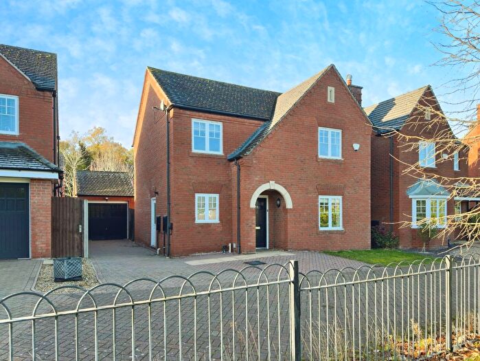 4 Bedroom Detached House For Sale In Wallett Drive, Muxton, Telford, Shropshire, TF2