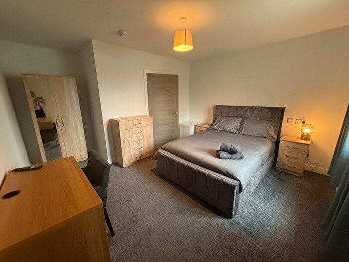 Studio To Rent In , Wawne Road, Hull, North Humberside, HU7