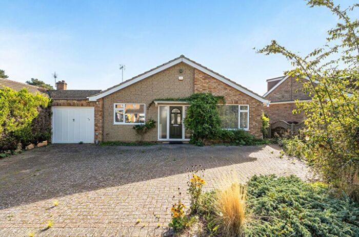 3 Bedroom Detached Bungalow For Sale In Mackenzie Road, Thetford, IP24