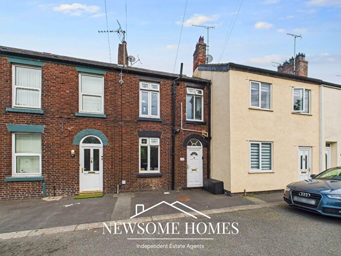 3 Bedroom Terraced House For Sale In Station Road, Greenfield, CH8