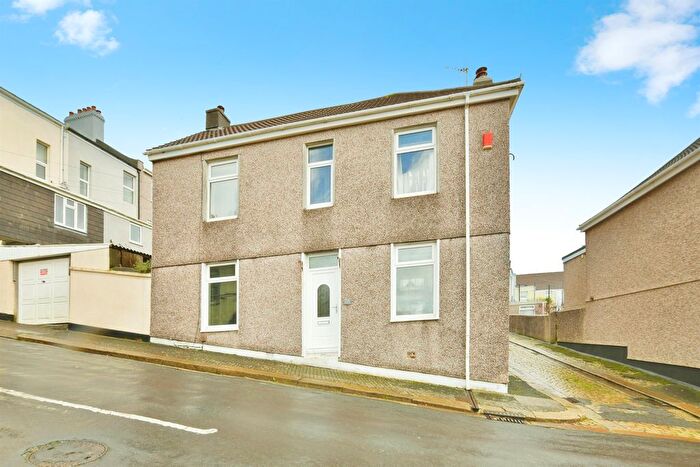 4 Bedroom Detached House For Sale In Northumberland Street, Plymouth, PL5