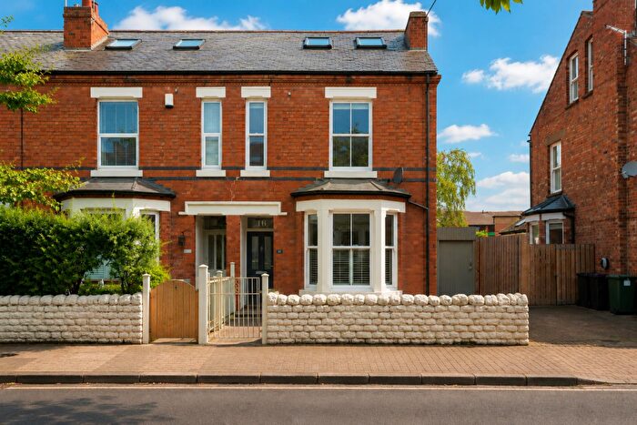 4 Bedroom Semi-Detached House For Sale In Highfield Road, West Bridgford, Nottingham, NG2