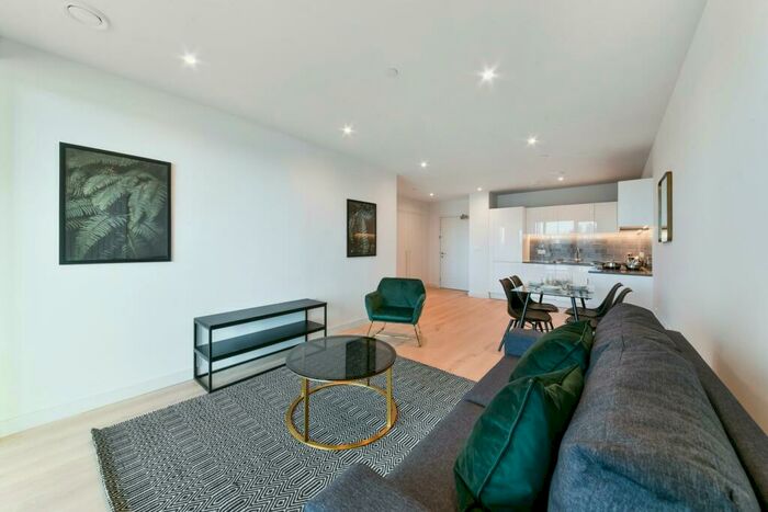 2 Bedroom Apartment To Rent In Marco Polo Tower, Royal Wharf, London, E16