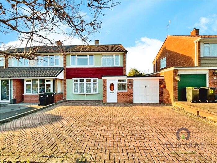 3 Bedroom Semi Detached House For Sale In Bant Mill Road, Bromsgrove, Worcestershire, B60