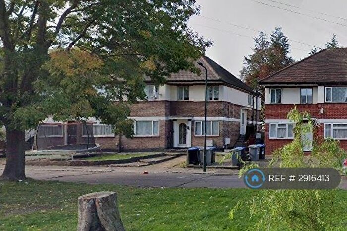 2 Bedroom Flat To Rent In Milford Gardens, Wembley, HA0