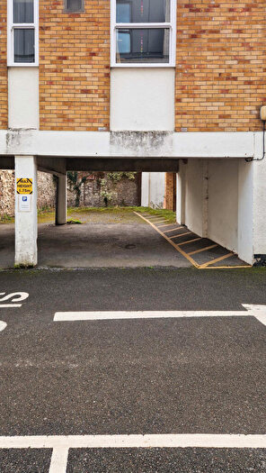 Parking For Sale In Canynge Place, G3