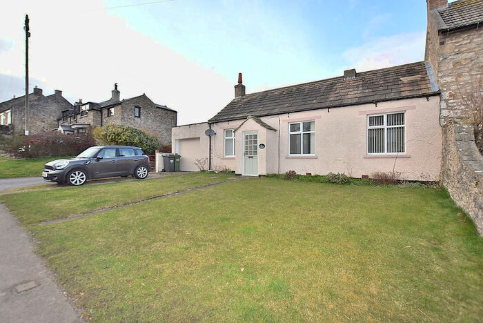 2 Bedroom Semi-Detached Bungalow To Rent In Hudswell, DL11